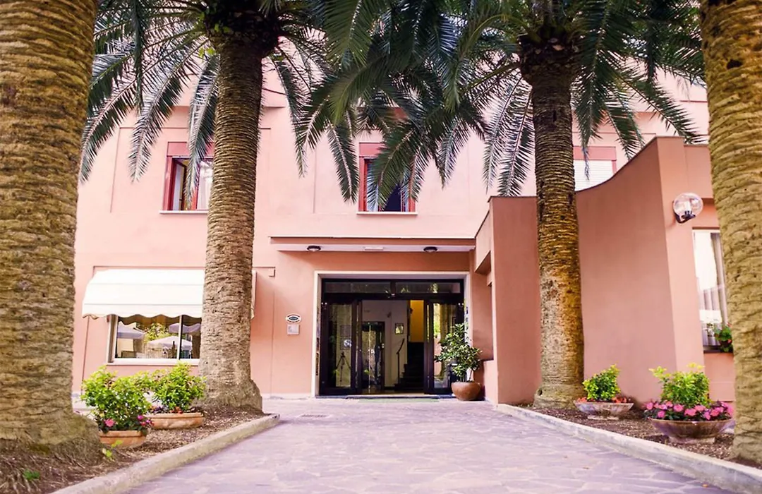 Hotel Palme-1